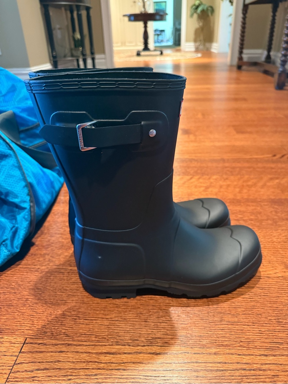 Hunter short men’s matte rain boots